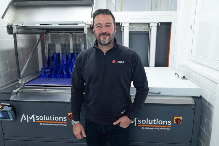 Sauber Motorsport Optimizes the Post Processing of SLA Parts on Large Build Platforms with C1 Max